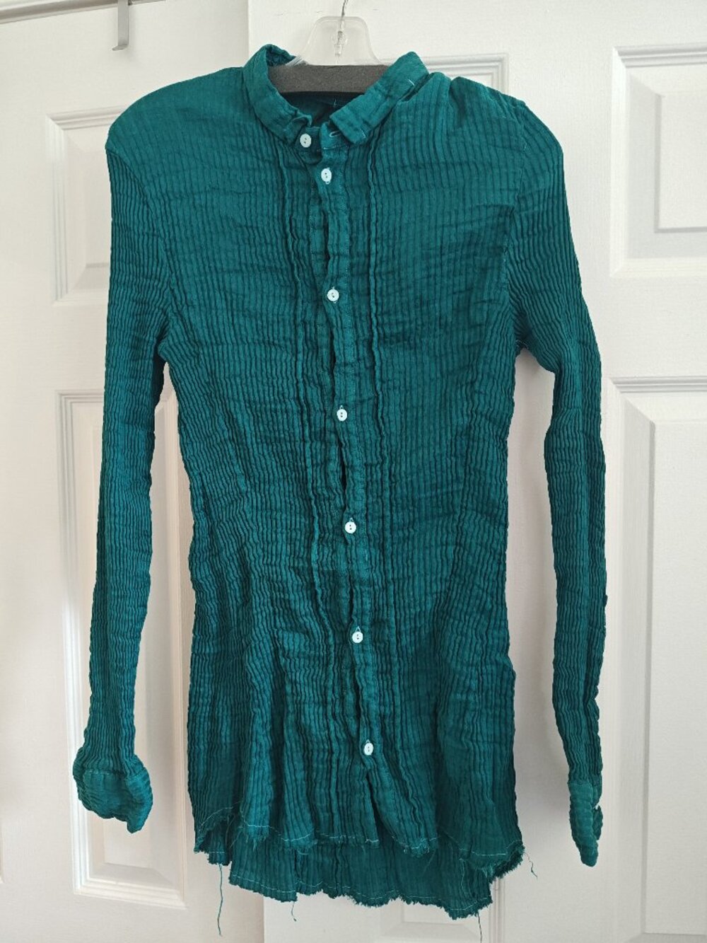 Masnada Crinkle Long-Sleeve Teal Linen Shirt, size 34
